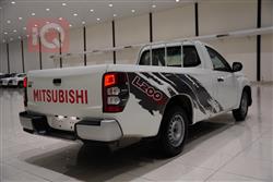 میتسوبیشی L200